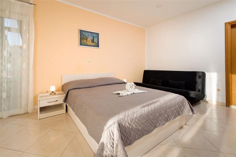 Apartment A1, for 3 persons