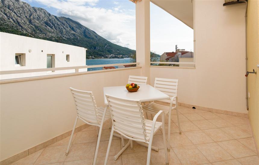 Apartment A2, for 4 persons