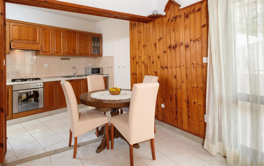 Apartment A2, for 4 persons