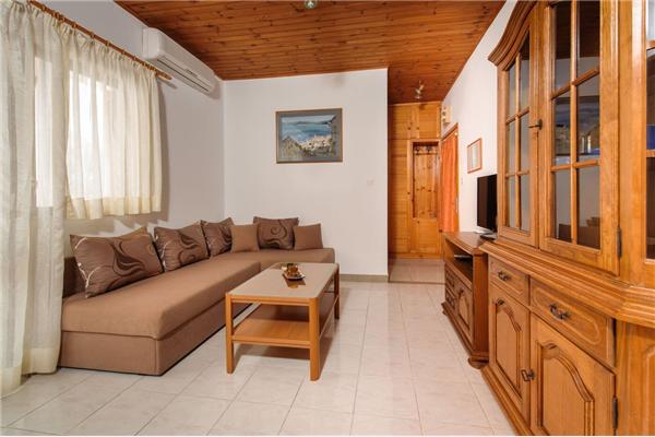 Apartment A2, for 4 persons