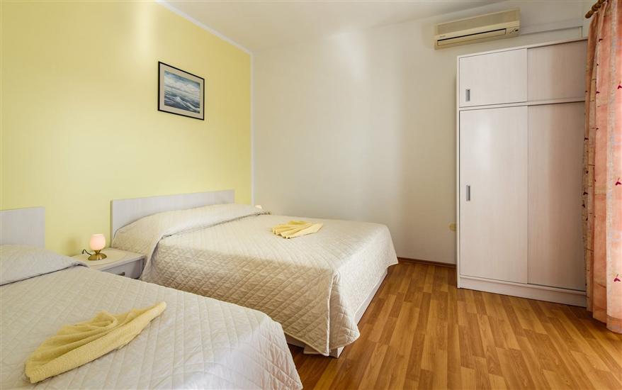 Apartment A4, for 4 persons