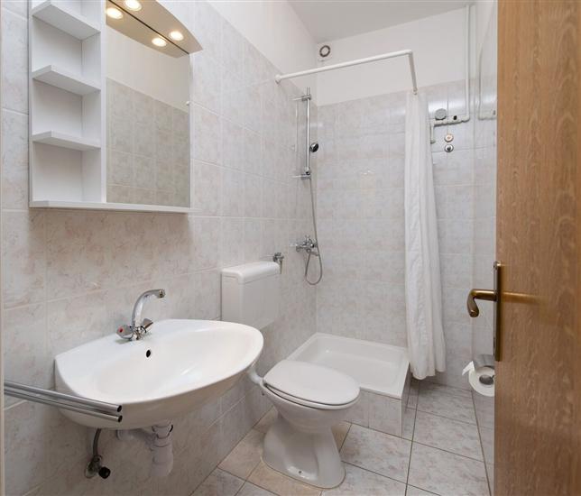 Apartment A4, for 4 persons