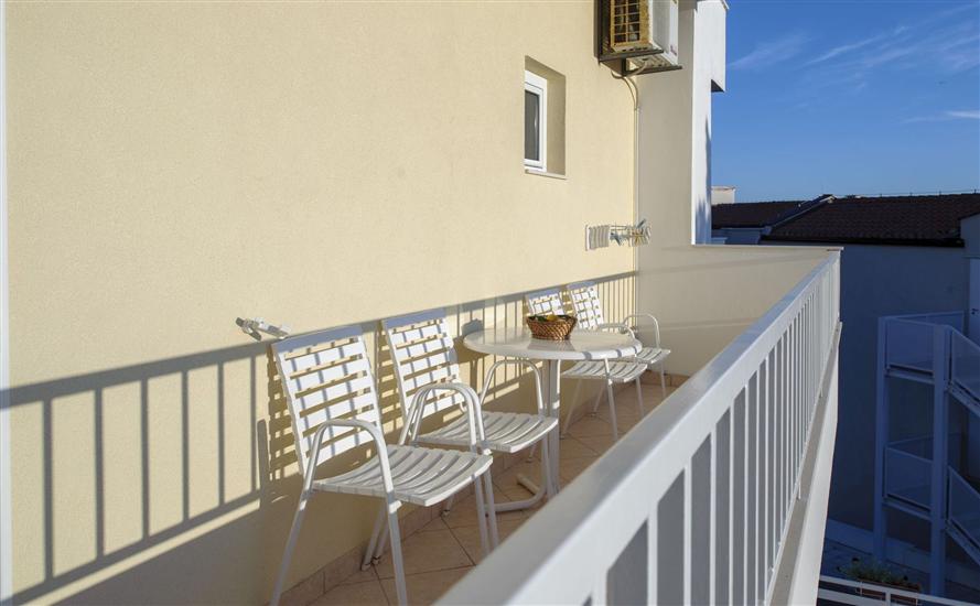 Apartment A5, for 4 persons