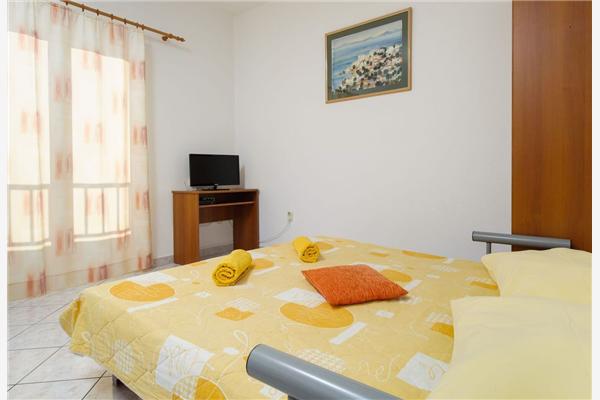 Apartment A5, for 4 persons