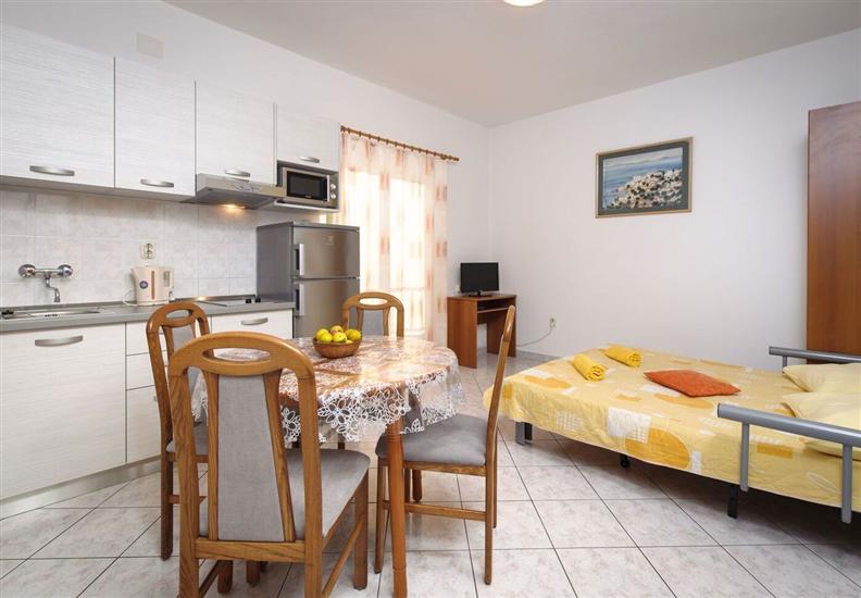 Apartment A5, for 4 persons