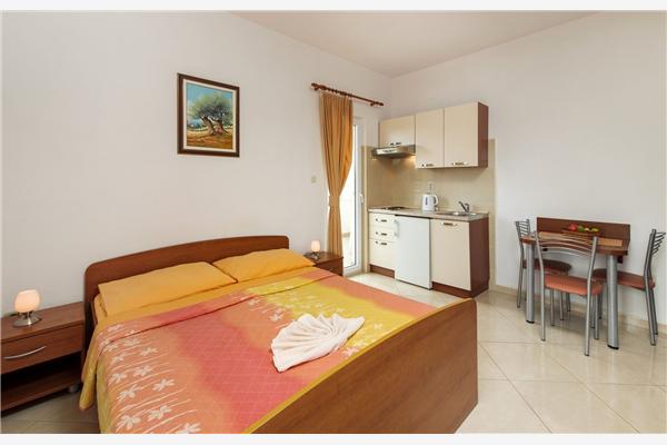 Apartment A6, for 3 persons