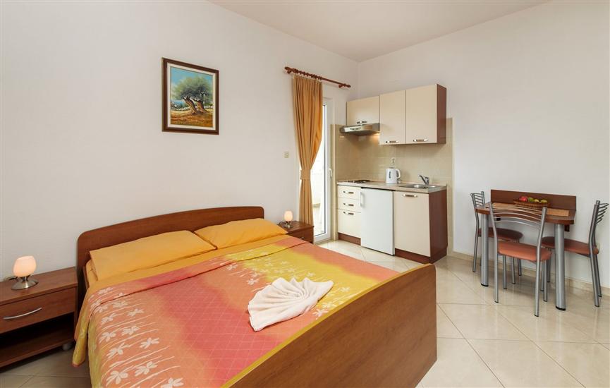 Apartment A6, for 3 persons