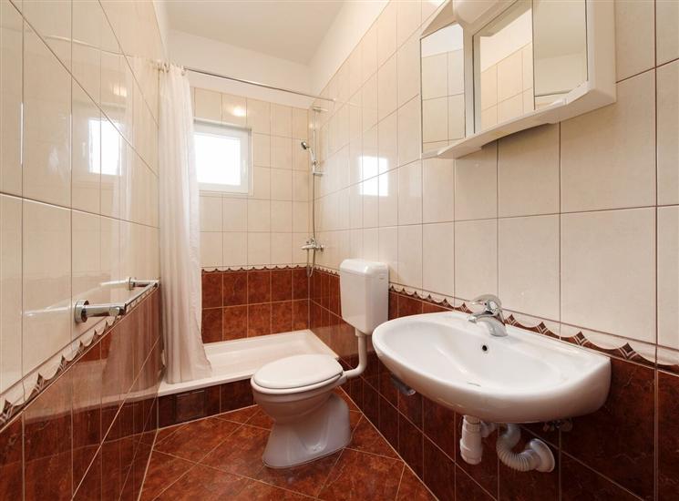 Apartment A6, for 3 persons