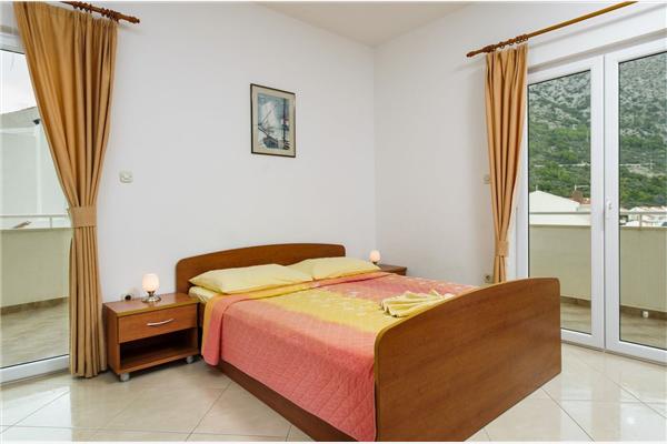 Apartment A7, for 3 persons