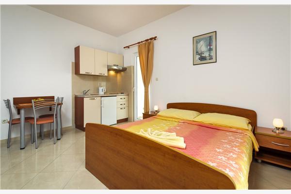 Apartment A7, for 3 persons