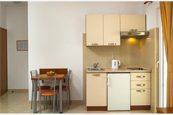 Apartment A7, for 3 persons