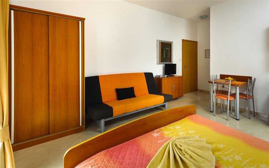 Apartment A7, for 3 persons