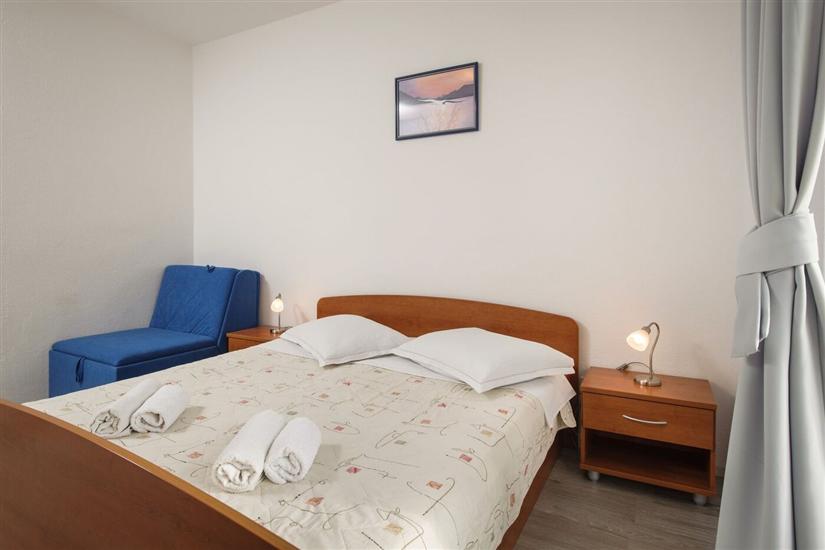 Apartment A8, for 5 persons