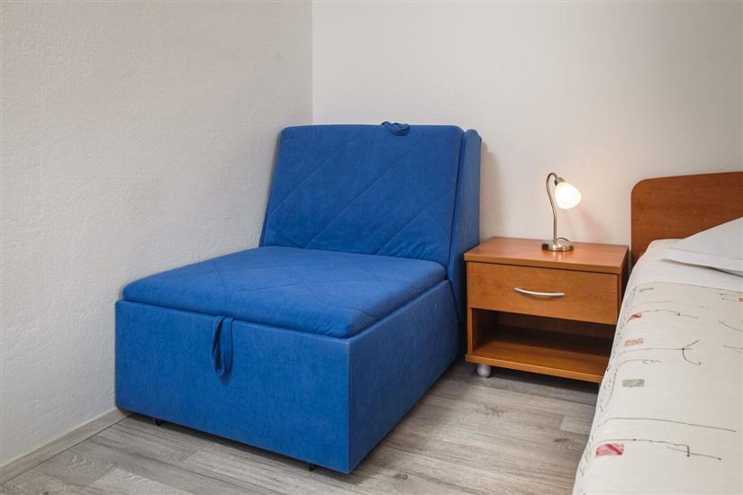 Apartment A8, for 5 persons