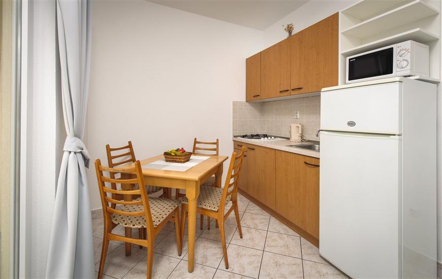 Apartment A8, for 5 persons