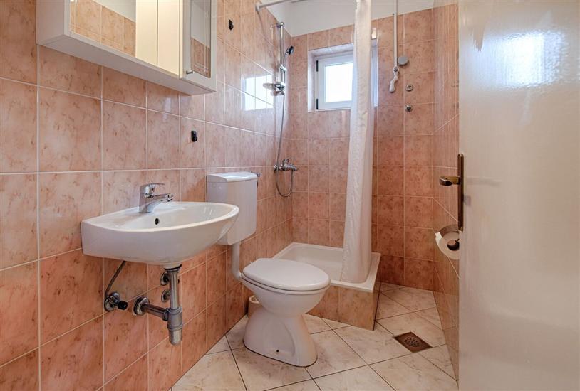 Apartment A9, for 4 persons