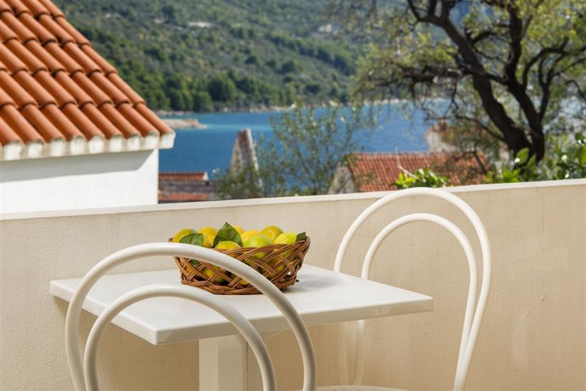 Apartment A9, for 4 persons