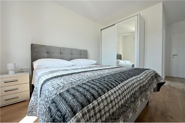 House K1, for 10 persons