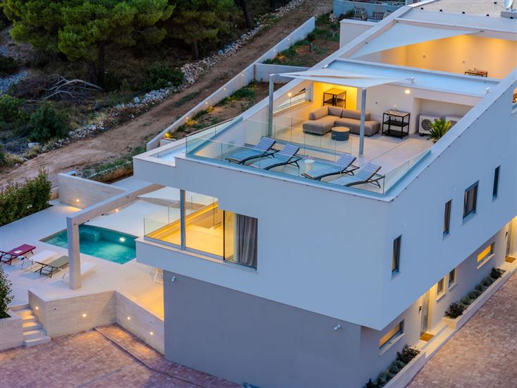 Villa Axia by Old town