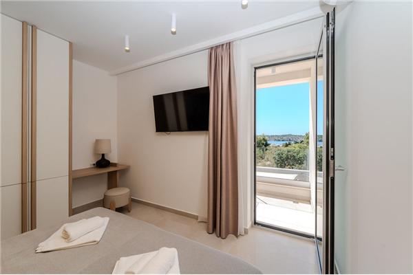 House K1, for 8 persons