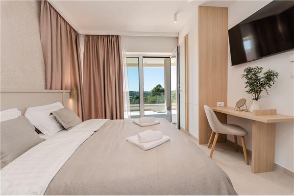 House K1, for 8 persons