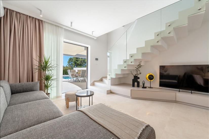 House K1, for 8 persons