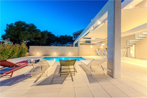 House K1, for 8 persons