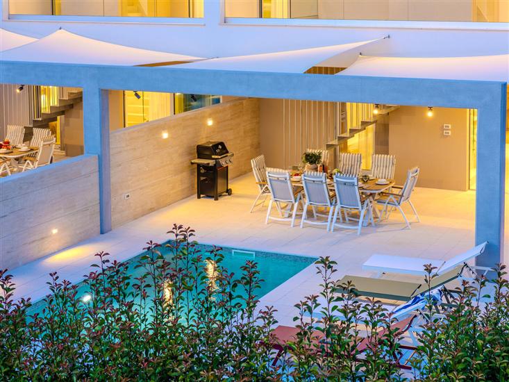 Villa Axia by Old town