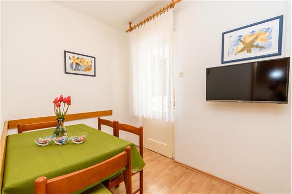 Apartment A1, for 4 persons