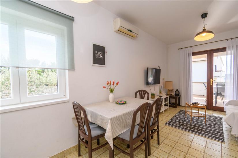 Apartment A1, for 4 persons