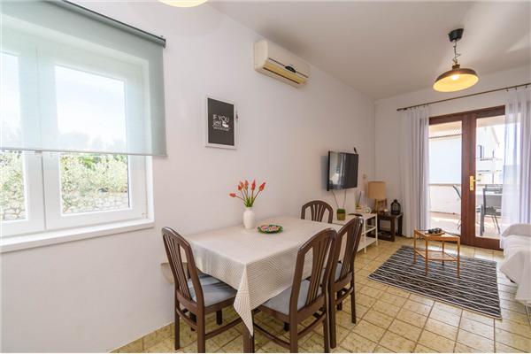 Apartment A1, for 4 persons