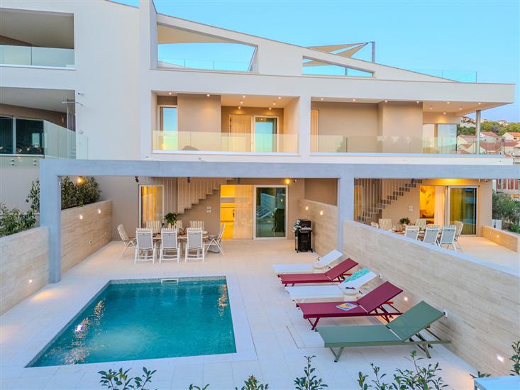 Villa Nexia by old Town