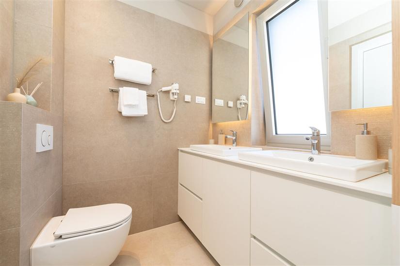 House K1, for 8 persons