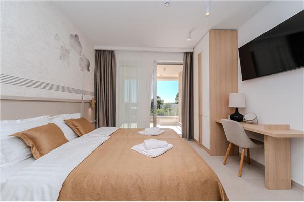 House K1, for 8 persons