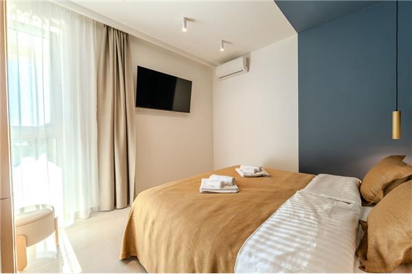 House K1, for 8 persons