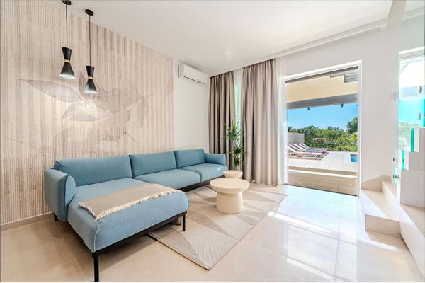 House K1, for 8 persons