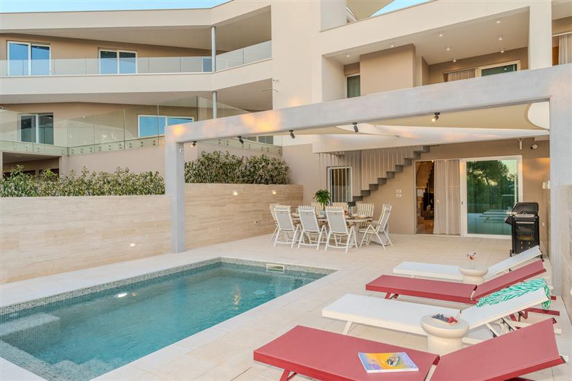 Villa Nexia by old Town