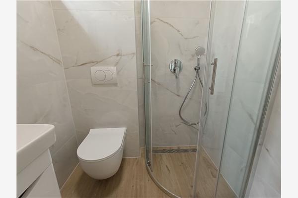 Apartman A4, na 12 osebe