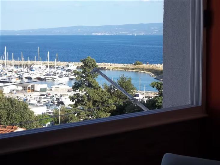 Apartment Sandy Steps