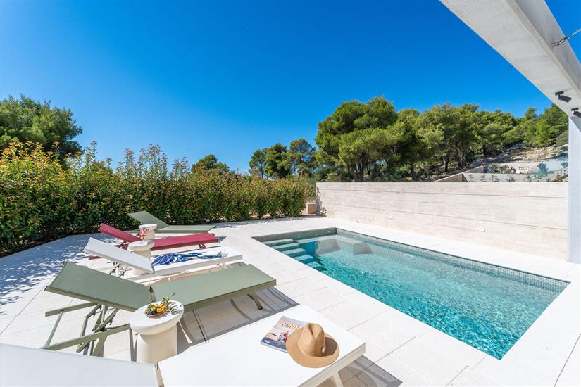 Villa Axi by old town