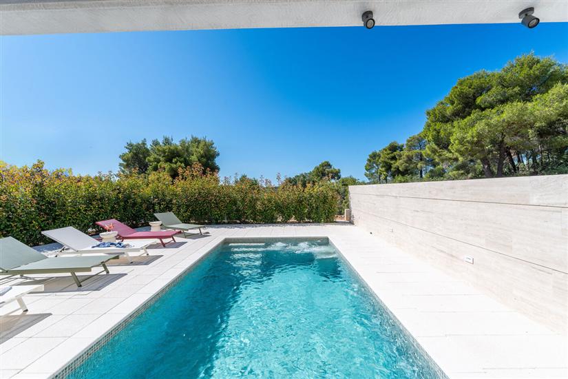 Villa Axi by old town