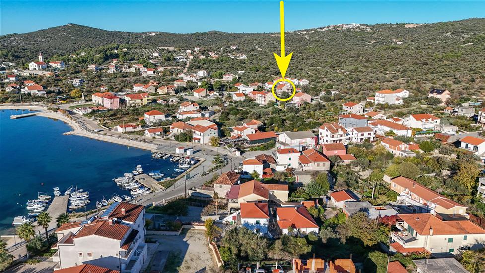 Апартаменты Mladen