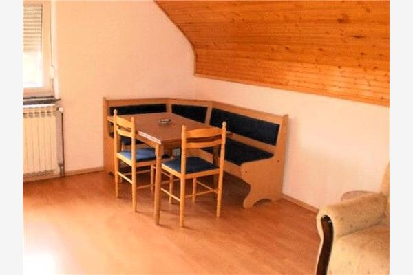 Apartman A2, na 6 osebe