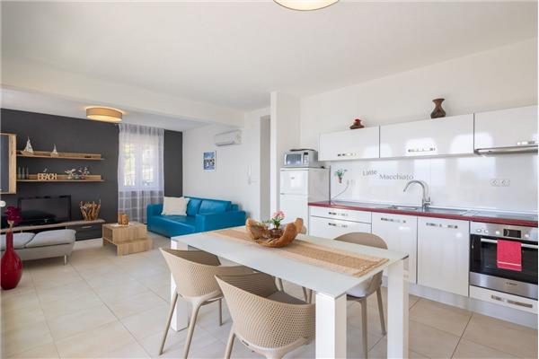 Apartment A1, for 4 persons