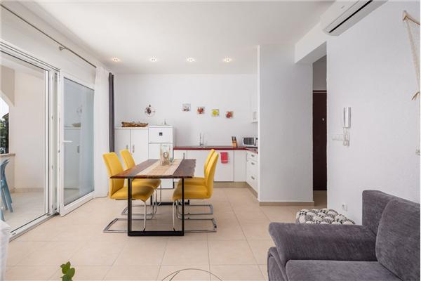 Apartment A4, for 4 persons