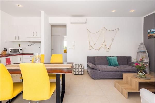 Apartment A4, for 4 persons