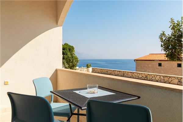 Apartment A4, for 4 persons