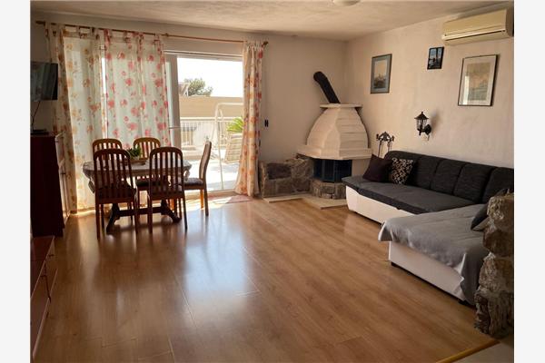 Apartment A5, for 4 persons