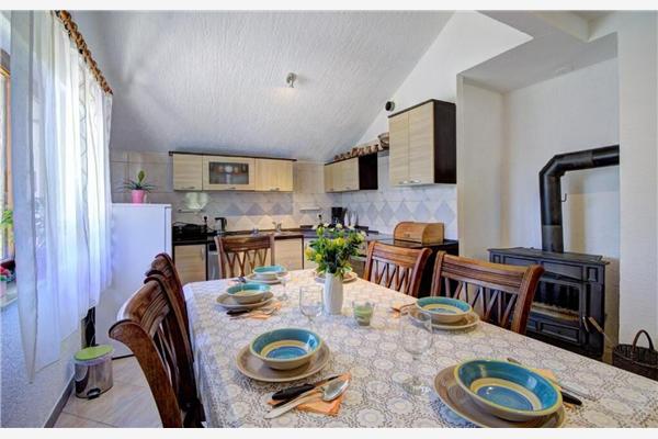 Apartment A1, for 8 persons