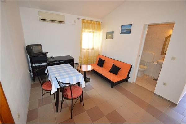 Apartman A2, na 4 osebe